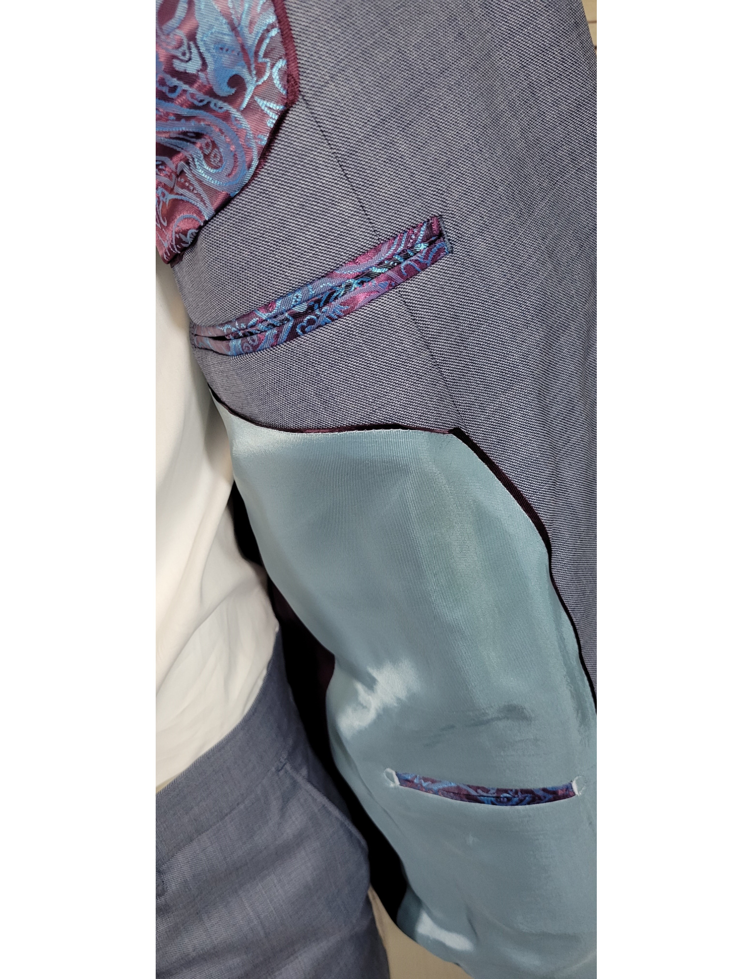 LIGHT BLUE SHARSKIN SB2 2PCE SUIT