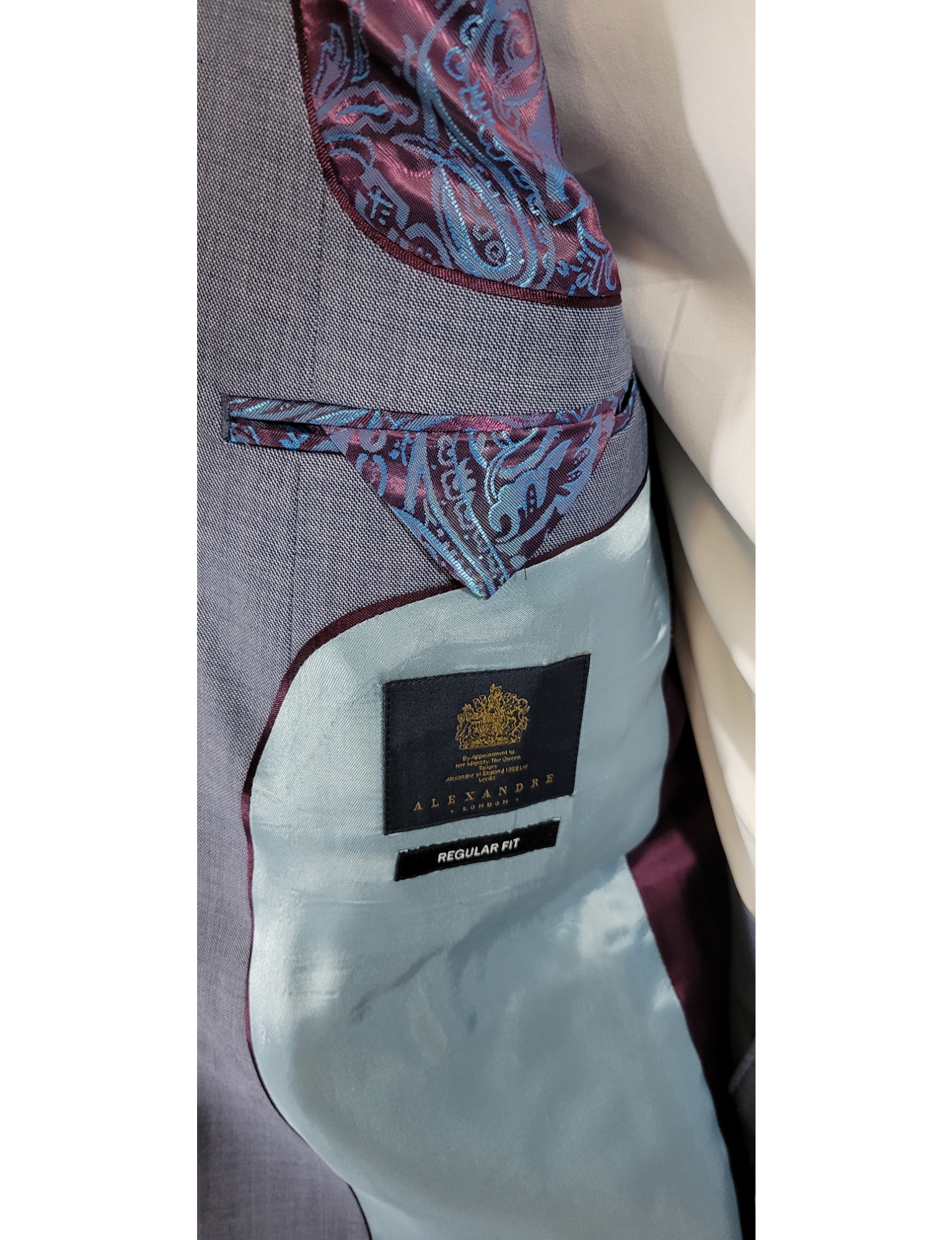 LIGHT BLUE SHARSKIN SB2 2PCE SUIT
