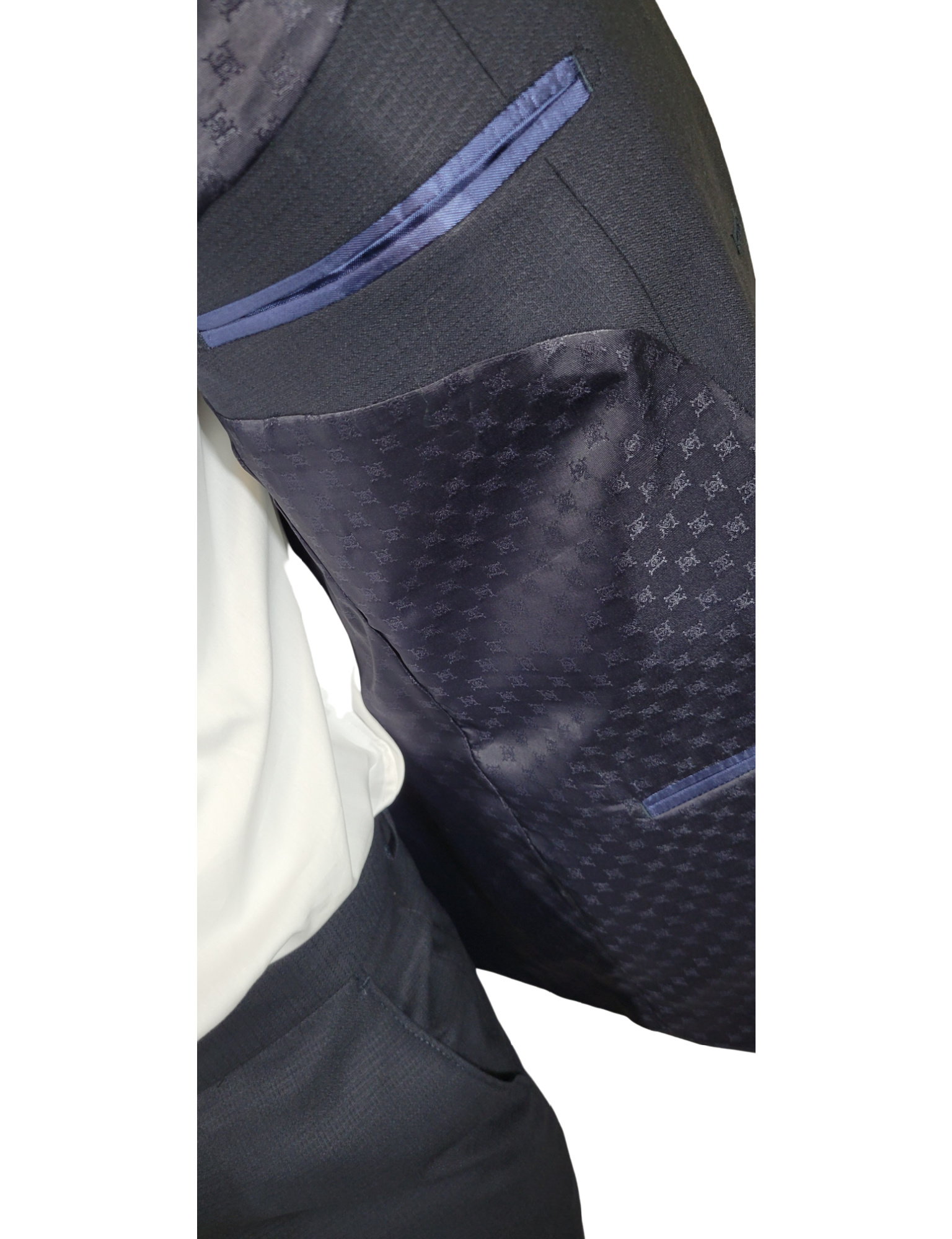 NAVY TEXTURED TRAVEL SUIT